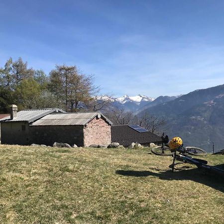 Bed and Breakfast La Valigia Bed & Bike Mantello Exterior foto