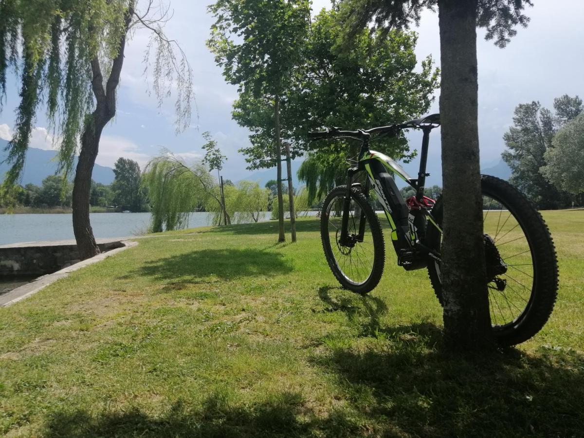 Bed and Breakfast La Valigia Bed & Bike Mantello Exterior foto