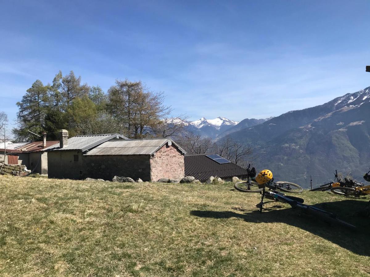 Bed and Breakfast La Valigia Bed & Bike Mantello Exterior foto